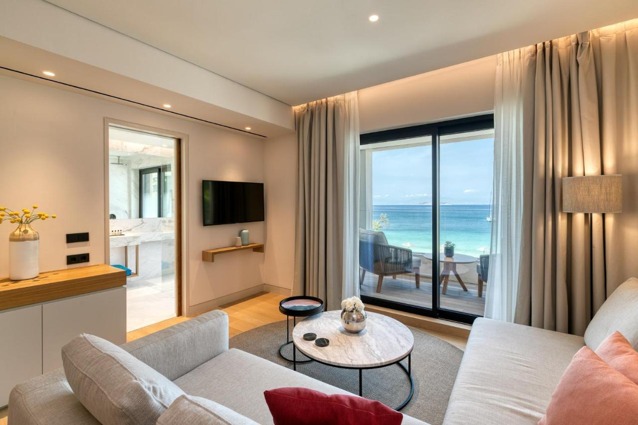 Vathi Cove Luxury & Отель