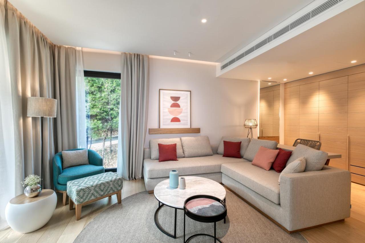 Vathi Cove Luxury & 5*